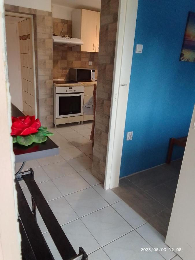 Antonia Family House Near Airport Apartment Porto Rafti Luaran gambar